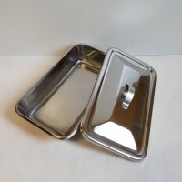 Miska na nástroje s víkem a úchytem